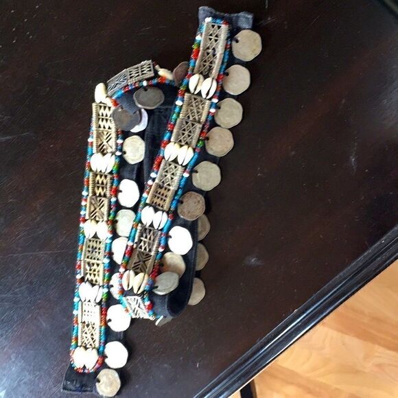 Handcrafted Vintage Coin 50’s glass bead metal hand made Artisan shell belt 32” - Picture 2 of 6